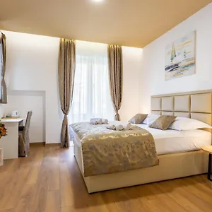 Gostinjska kuća Luxury Fetivi, Split